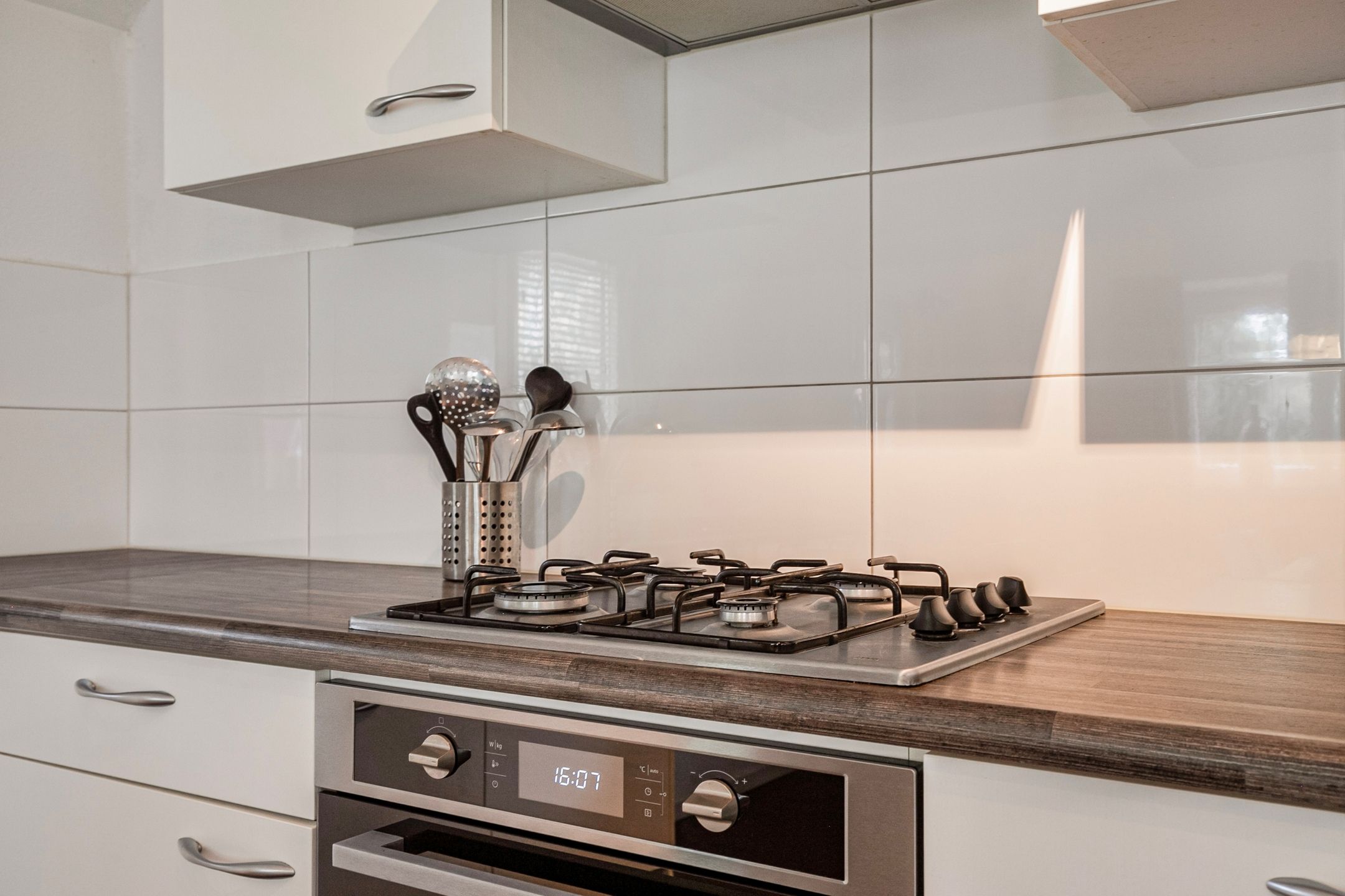 Foto 15 van Koningsweg 14-A49