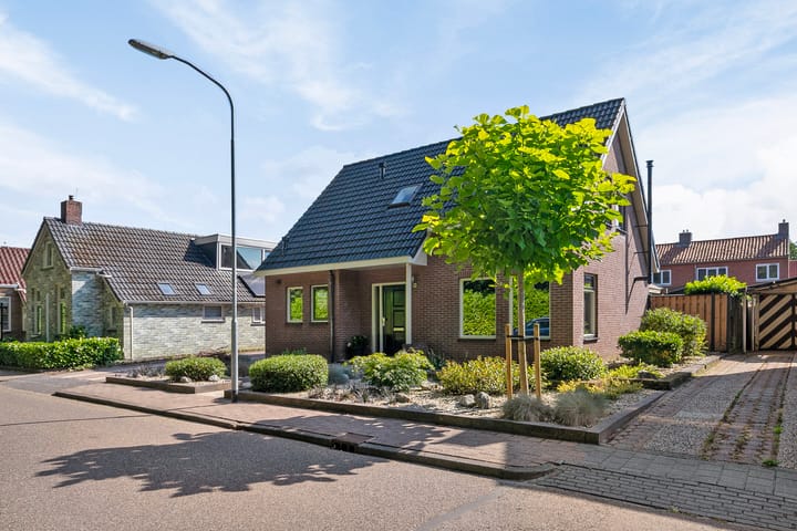 Foto 2 van Veenweg 25