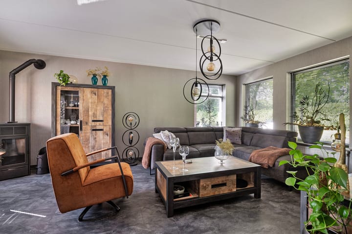 Foto 5 van Veenweg 25