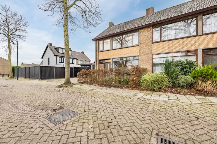 Foto 6 van Topaasdreef 1-A