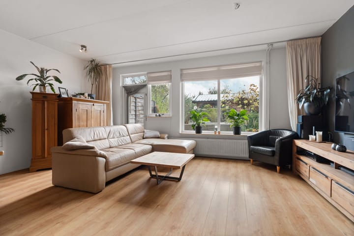 Foto 4 van Wolfsenwaard 10