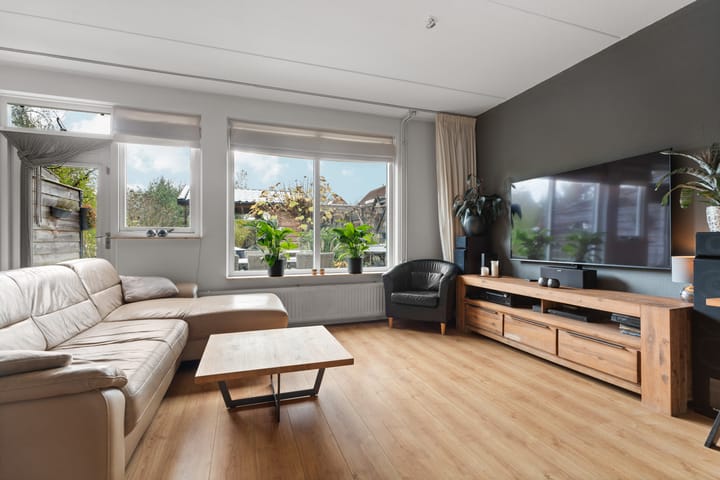 Foto 5 van Wolfsenwaard 10