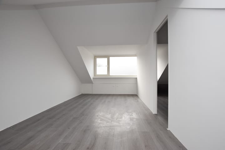 Foto 19 van Kamp 12 18