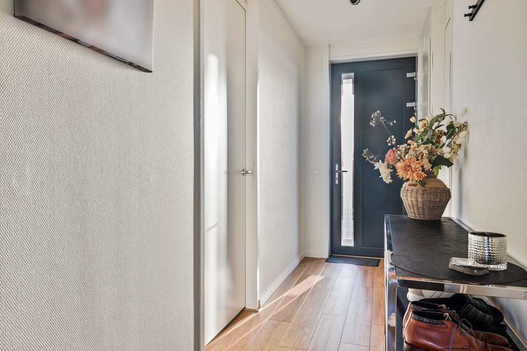 Foto 8 van Beneluxweg 9