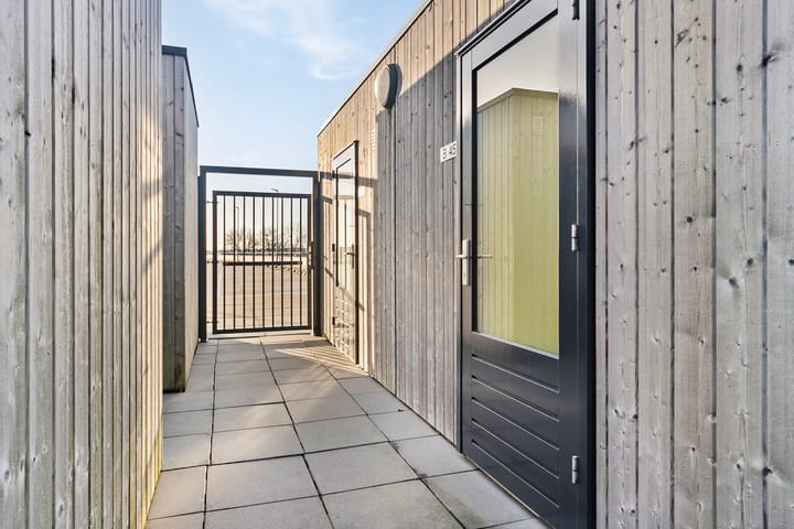 Foto 29 van Beneluxweg 9