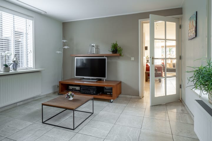 Foto 15 van Oostwal 25