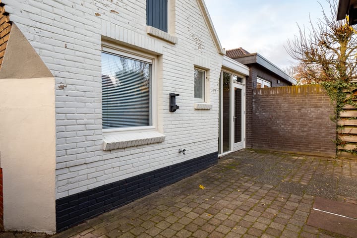 Foto 36 van Oostwal 25