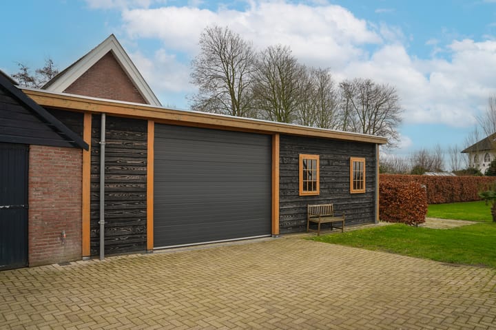 Foto 35 van Voorstraat 57