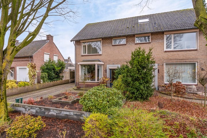 Foto 5 van Pater van den Elzenstraat 9