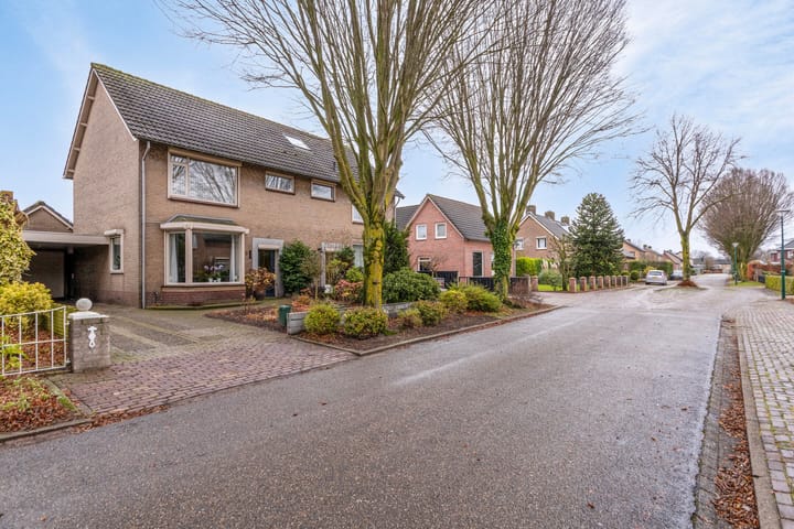 Foto 8 van Pater van den Elzenstraat 9