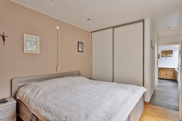 Foto 20 van Pater van den Elzenstraat 9