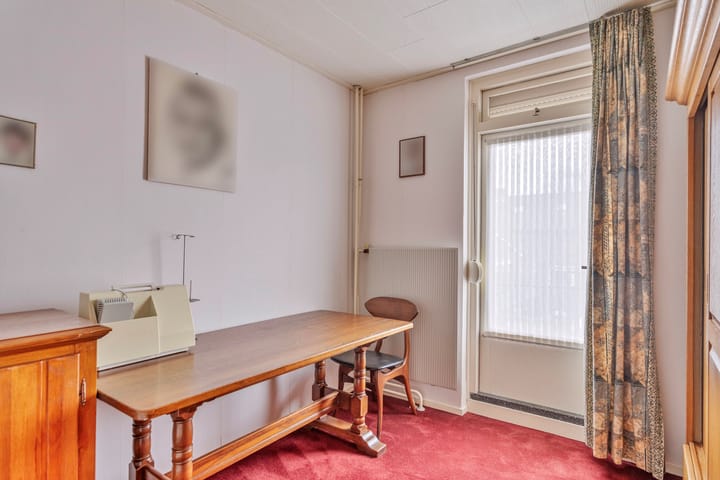 Foto 22 van Pater van den Elzenstraat 9