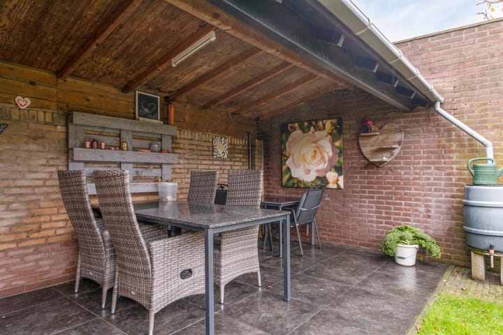 Foto 35 van Pater van den Elzenstraat 9