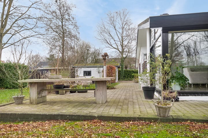 Foto 29 van Moersluisstraat 12