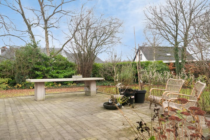 Foto 30 van Moersluisstraat 12