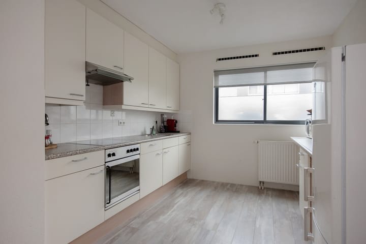 Foto 3 van Van Pomerenvaart 8