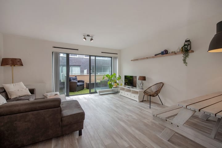 Foto 11 van Van Pomerenvaart 8