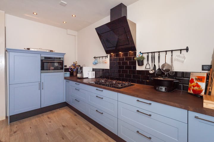 Foto 15 van Markgraaflaan 30