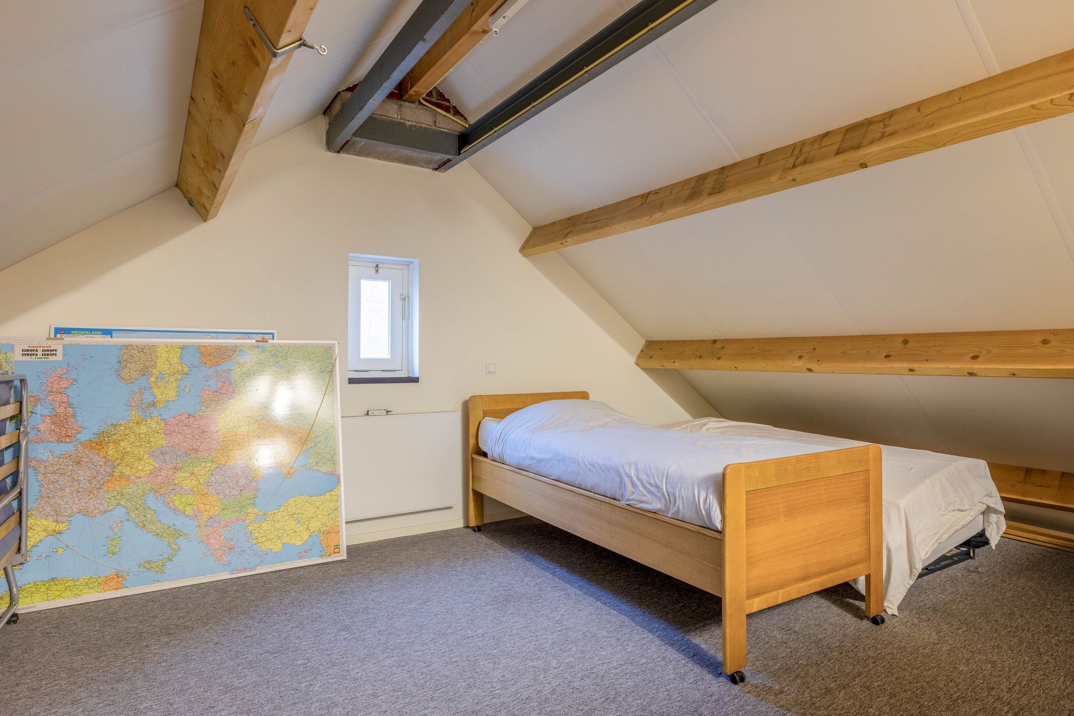 Foto 36 van Peelstraat 3