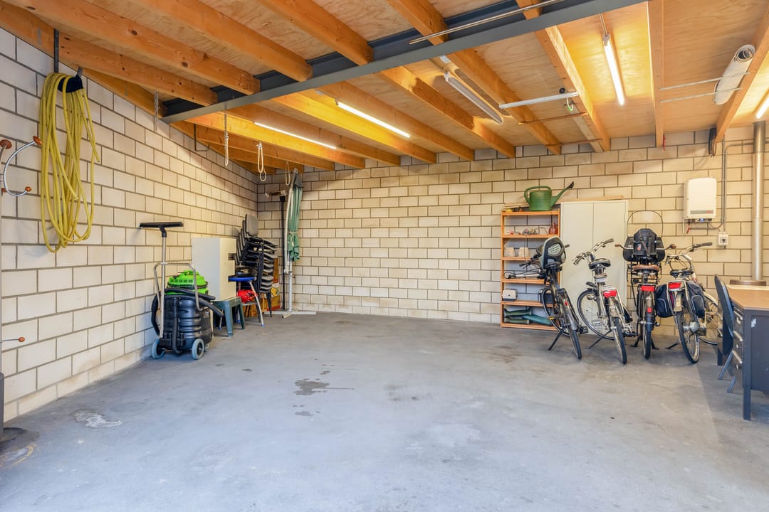 Foto 37 van Peelstraat 3