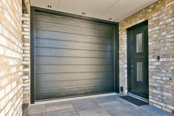 Foto 4 van Brandaris 84