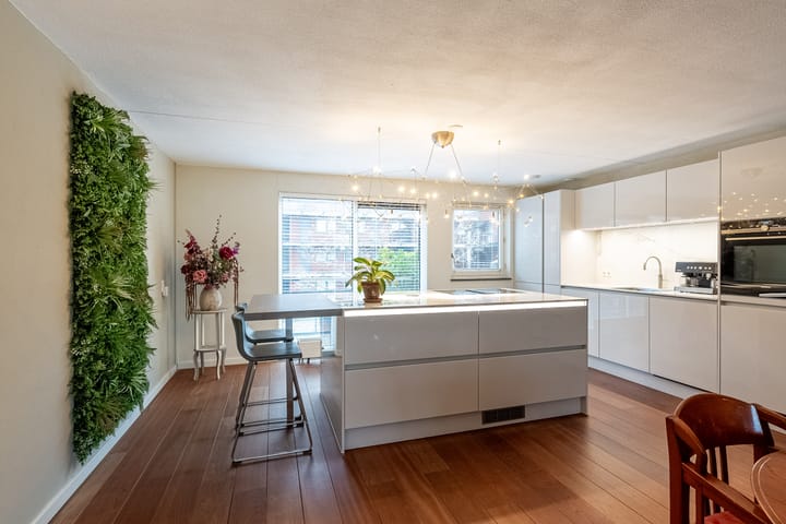 Foto 15 van Schubertlaan 323