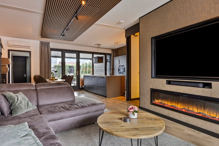 Foto 9 van Berghallee 54