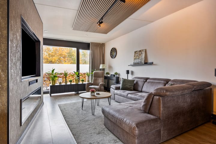 Foto 10 van Berghallee 54