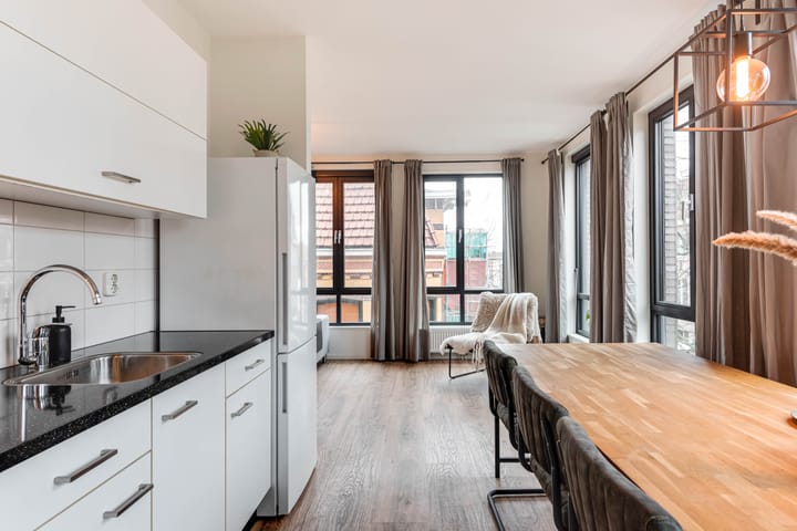 Foto 14 van Laat 202-B