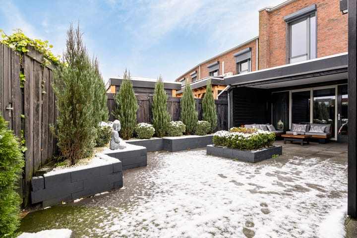 Foto 48 van Berghallee 54