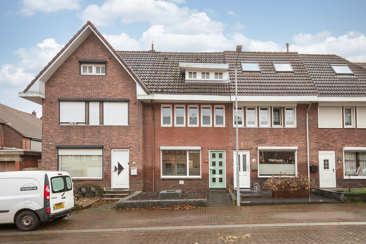 View photo 1 of Bongartstraat 23