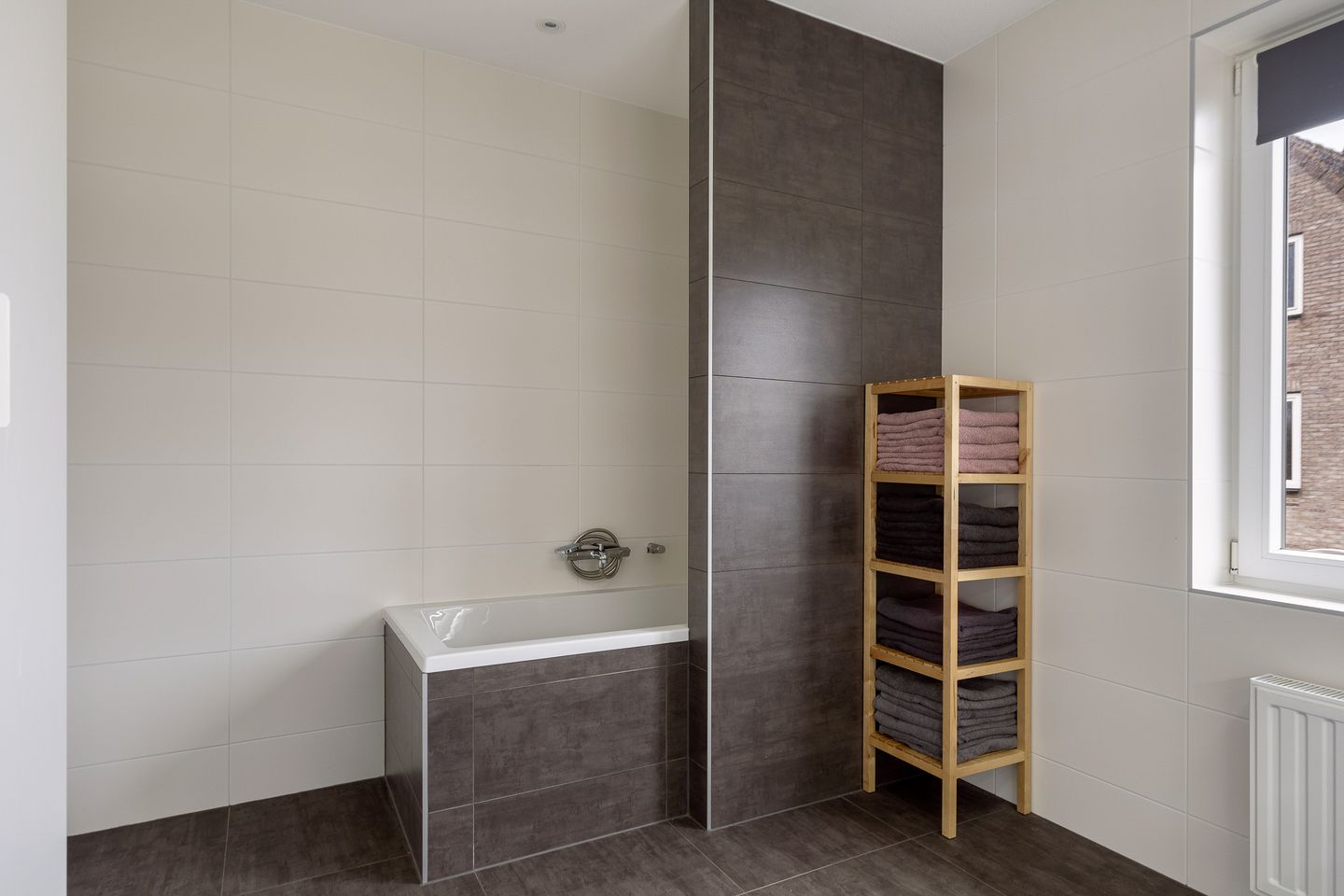 Foto 25 van Beneluxstraat 118