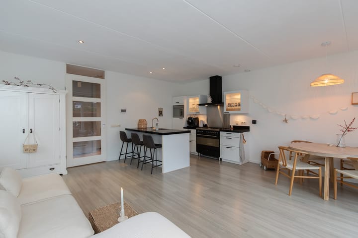 Foto 14 van Madeliefstraat 5