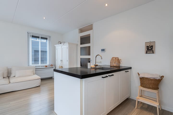 Foto 16 van Madeliefstraat 5