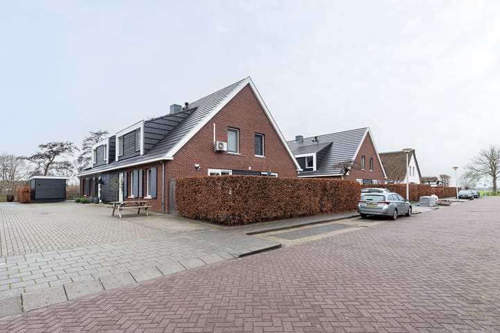 Foto 27 van Madeliefstraat 5