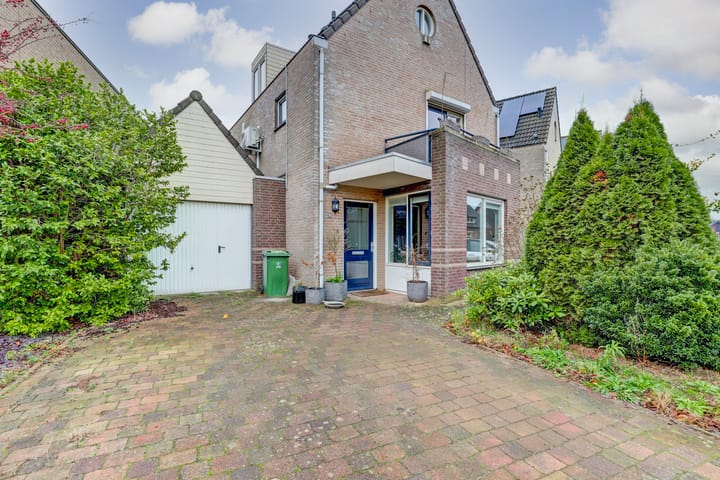 Photo 10 of Katsestraat 39