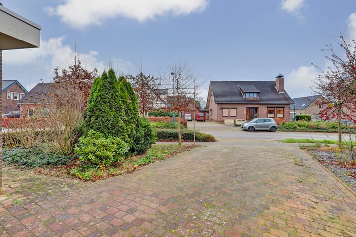 Photo 13 of Katsestraat 39