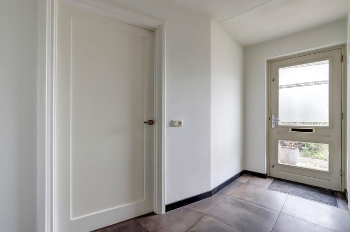 Photo 15 of Katsestraat 39