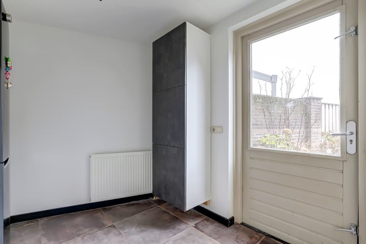 Photo 25 of Katsestraat 39