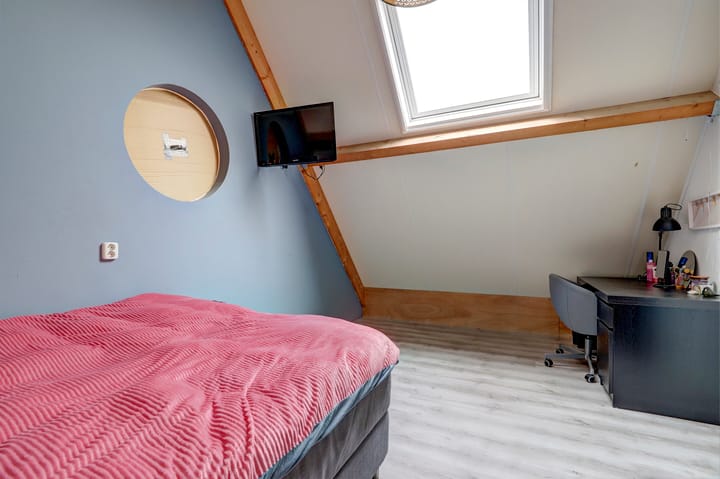 Photo 42 of Katsestraat 39