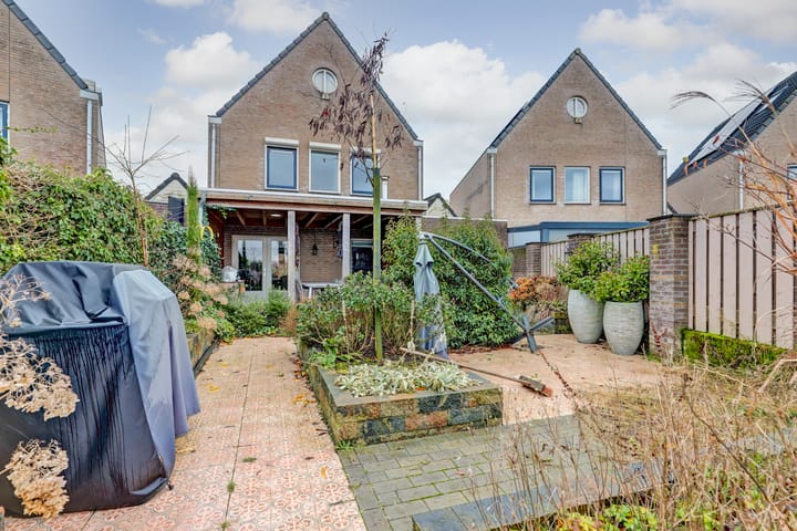 Photo 54 of Katsestraat 39