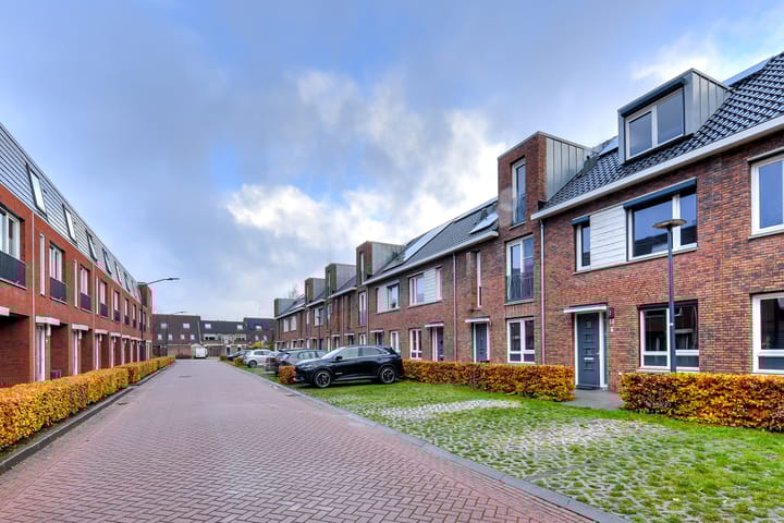 Foto 38 van Santrijnhof 8