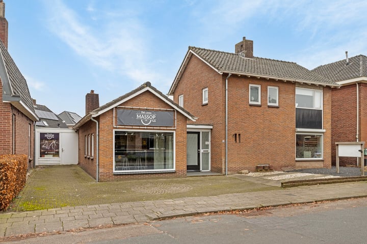 Bekijk foto 1 van Ruwenhofstraat 28