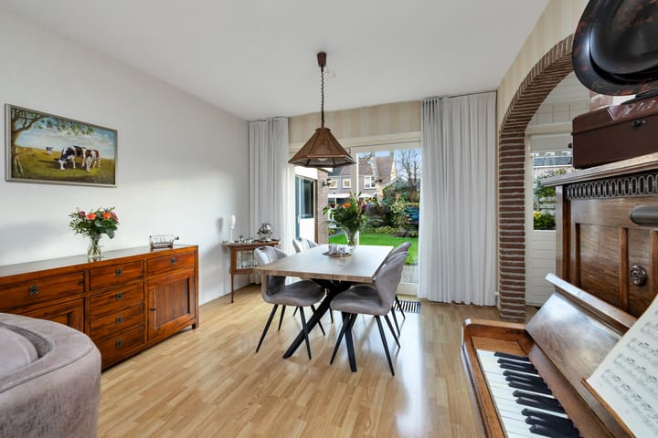 Foto 10 van Iepenlaan 19