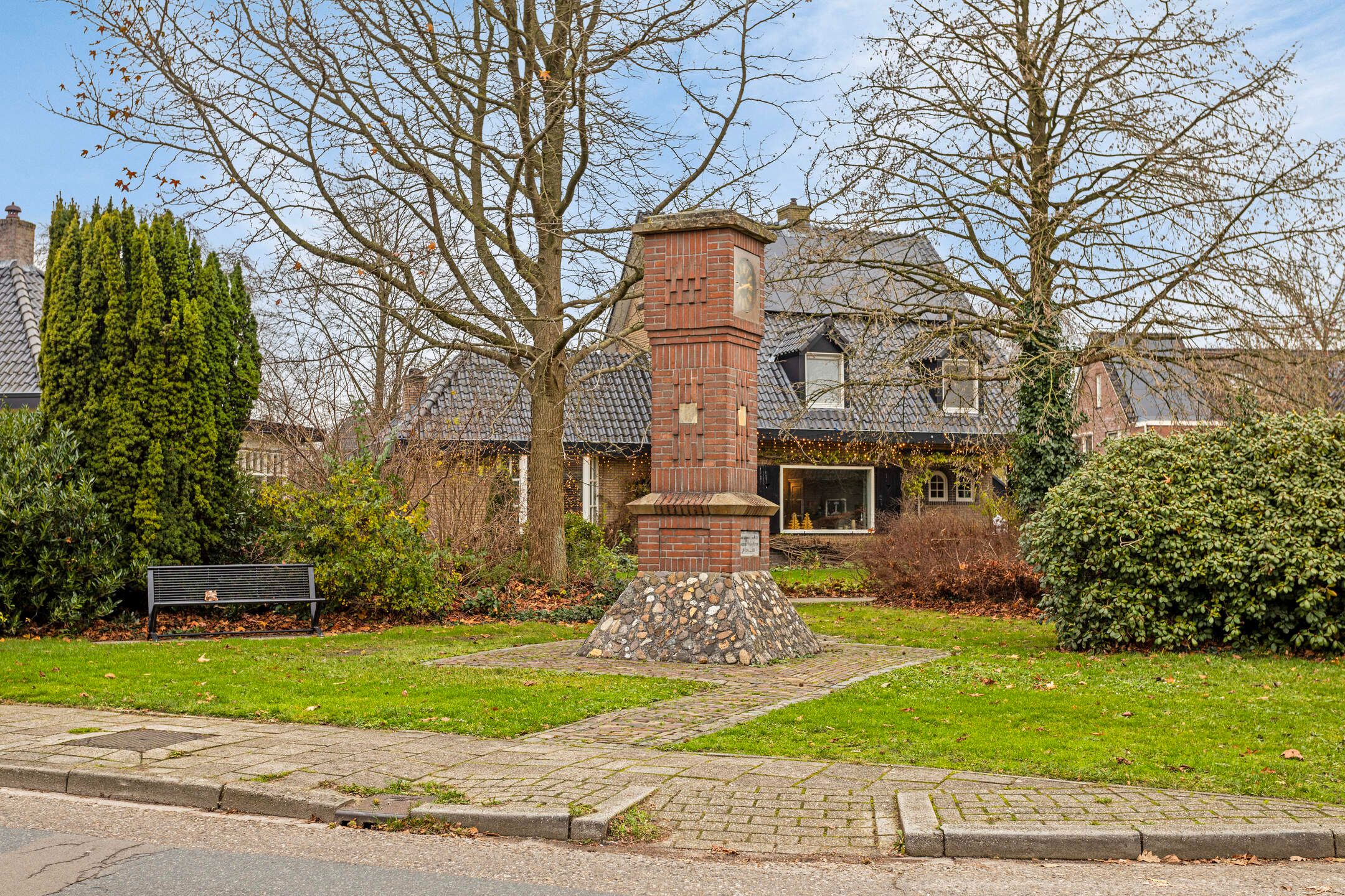 Photo 42 of Ruwenhofstraat 28