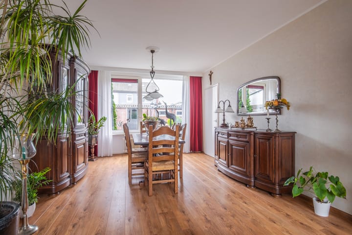 Foto 2 van Johan de Wittstraat 31