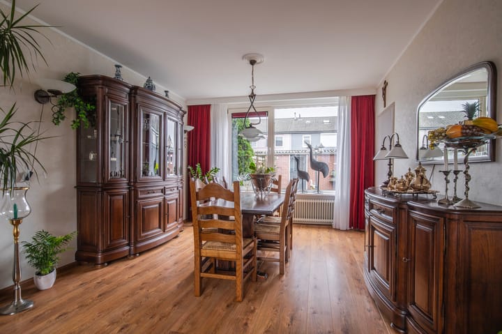 Foto 9 van Johan de Wittstraat 31