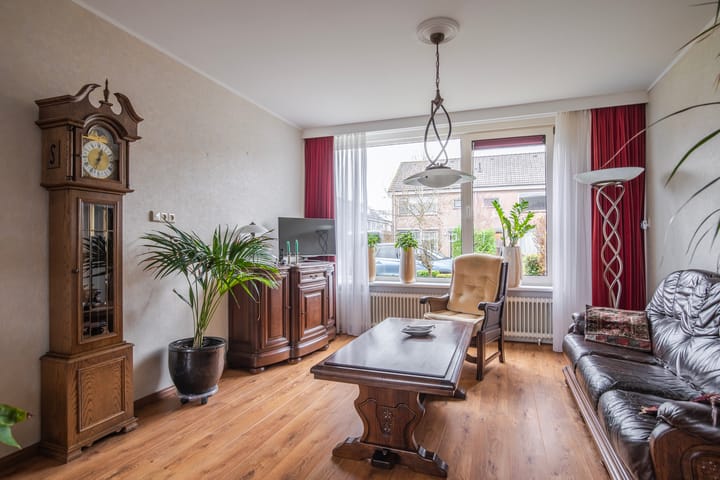 Foto 10 van Johan de Wittstraat 31