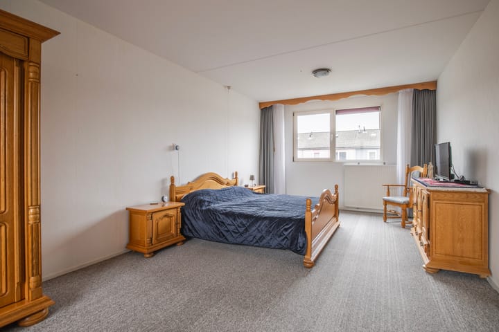 Foto 19 van Johan de Wittstraat 31