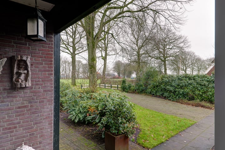 Bekijk foto 2 van Groningerweg 8